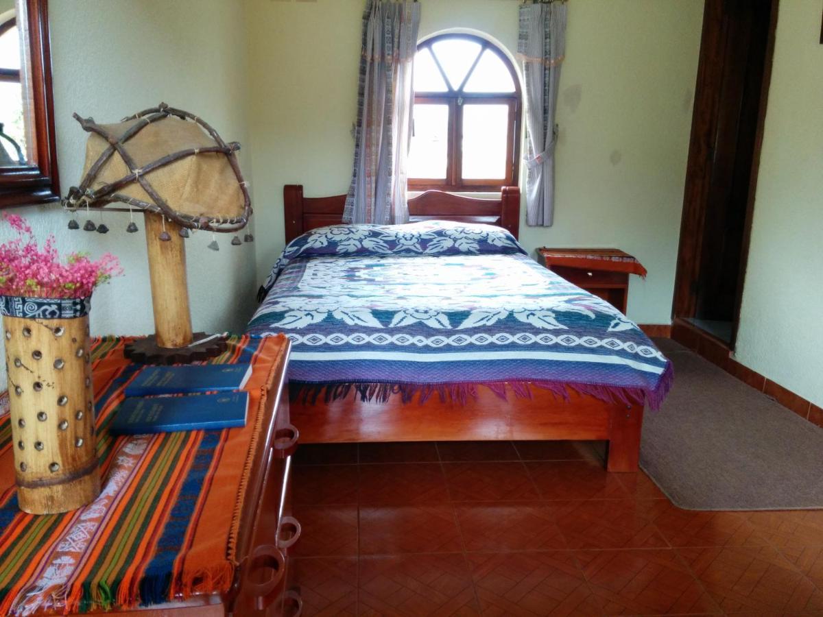 Hostal Curinan Otavalo Eksteriør billede