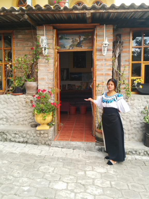 Hostal Curinan Otavalo Eksteriør billede