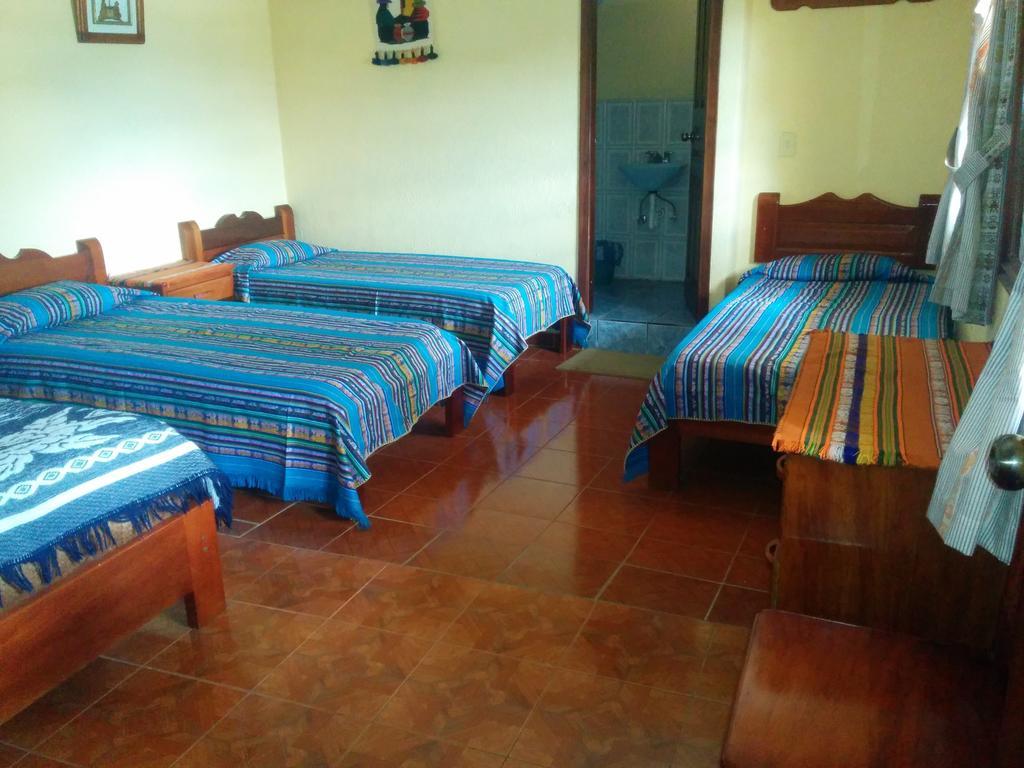 Hostal Curinan Otavalo Værelse billede