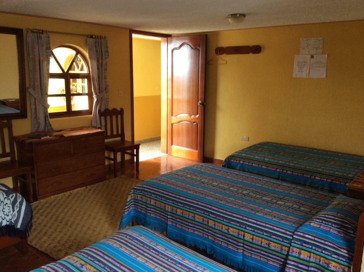 Hostal Curinan Otavalo Eksteriør billede