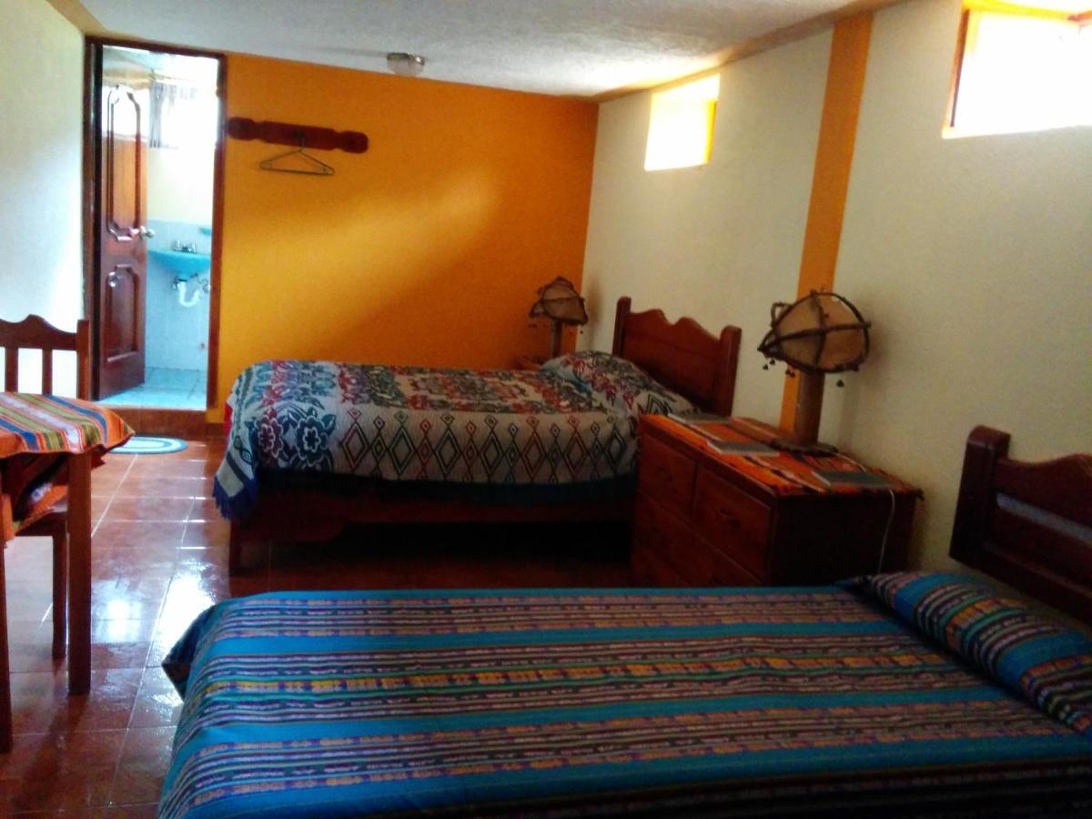 Hostal Curinan Otavalo Eksteriør billede